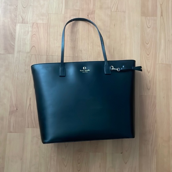 SOLD Large tote bag and small shoulder bag - Picture 2 of 5